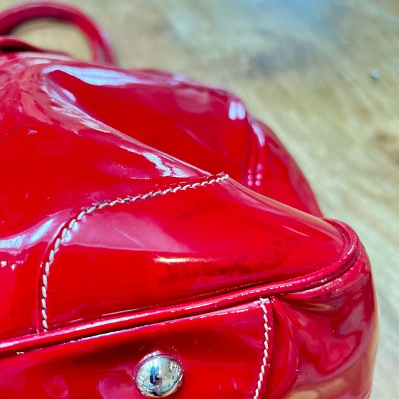 Prada Large Hobo Patent Leather Bag - Picture 12 of 17